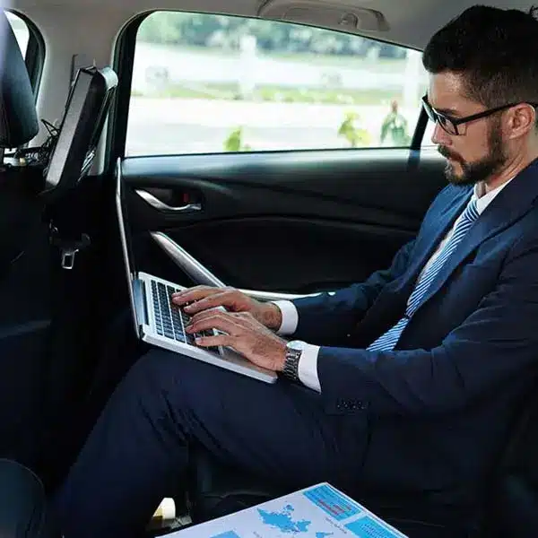 Corporate Melbourne Airport Transfer